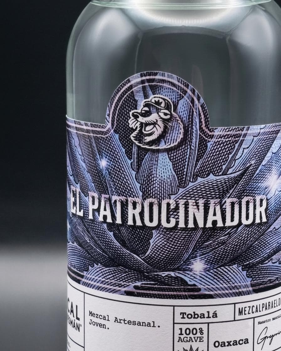 Detalle de la etiqueta de El Patrocinador